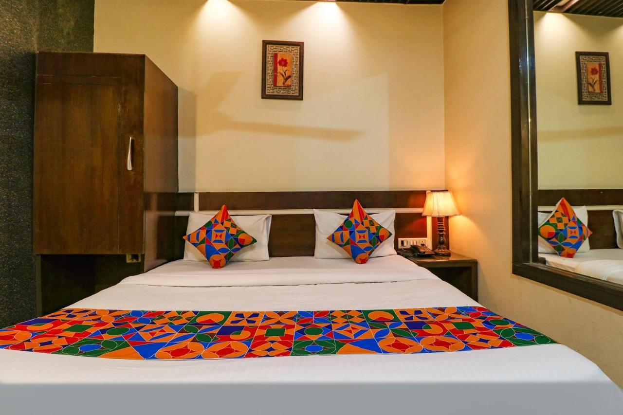 Staybook Hotel Aira New Delhi Railway Station Paharganj エクステリア 写真