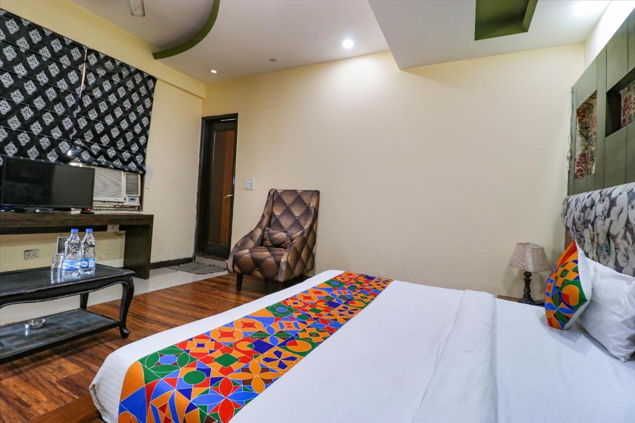 Staybook Hotel Aira New Delhi Railway Station Paharganj エクステリア 写真