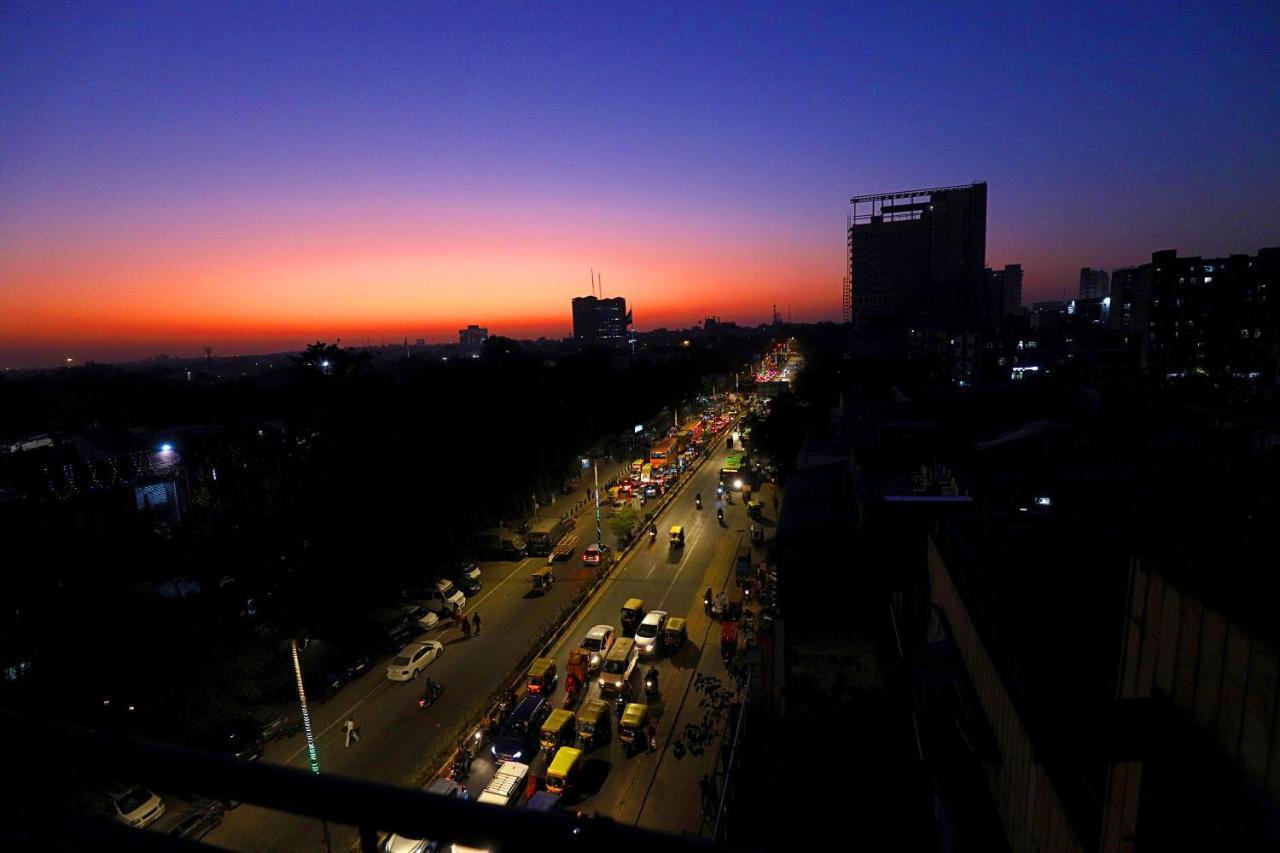 Staybook Hotel Aira New Delhi Railway Station Paharganj エクステリア 写真